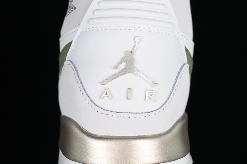 Air Jordan Legacy Aj312 White/Grey/Green 25