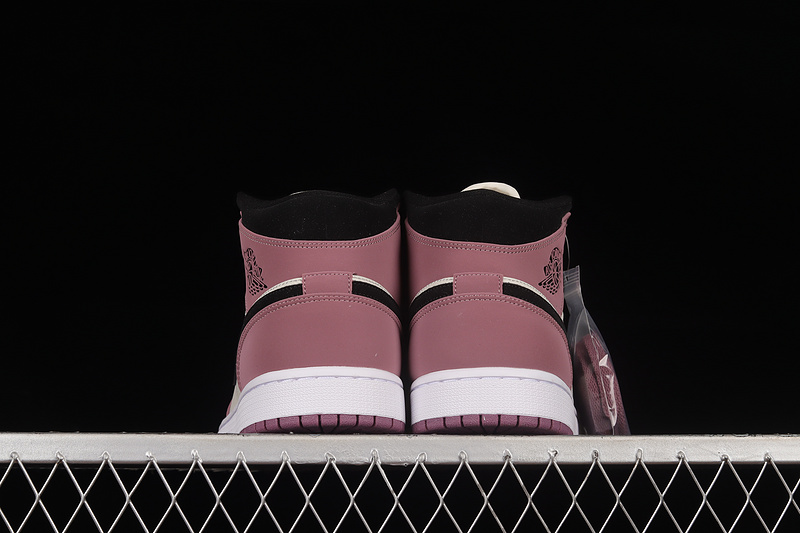 Air Jordan 1 Mid Se White/Berry Pink/Black 11