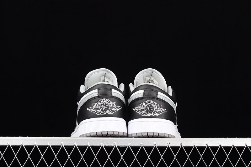 Air Jordan 1 Low Black/Black/Light Smoke Grey/White 15