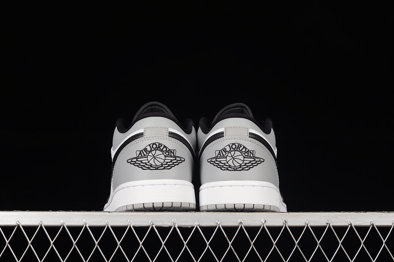 Air Jordan 1 Low Shadow Toe Light Smoke Grey/Black/White 15