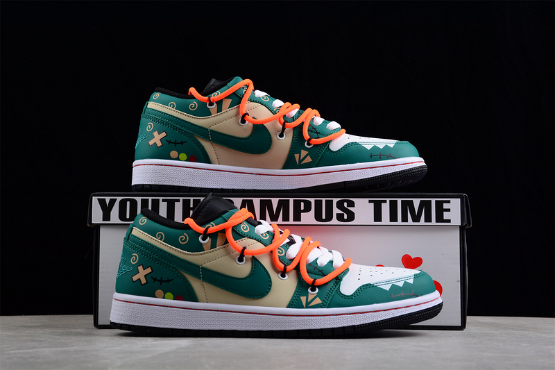 Air Jordan 1 Low Green/White/Orange 3