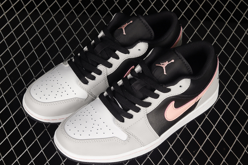 Air Jordan 1 Low Grey Fog Black/Grey Fog/White/Bleached Coral 15