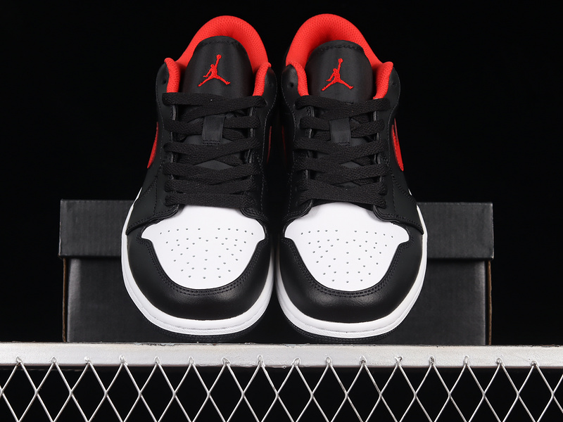 Air Jordan 1 Low White Toe Black/Fire Red/White 9