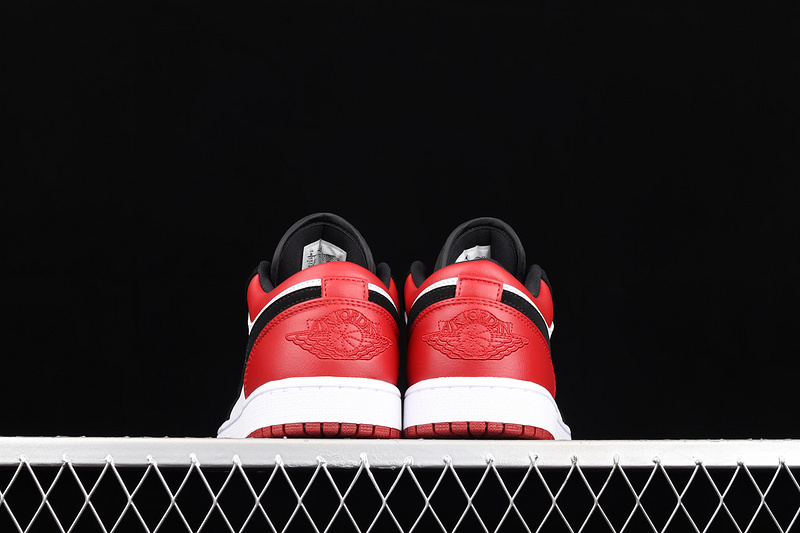 Air Jordan 1 Low Black Toe White/Black-Gym Red 31