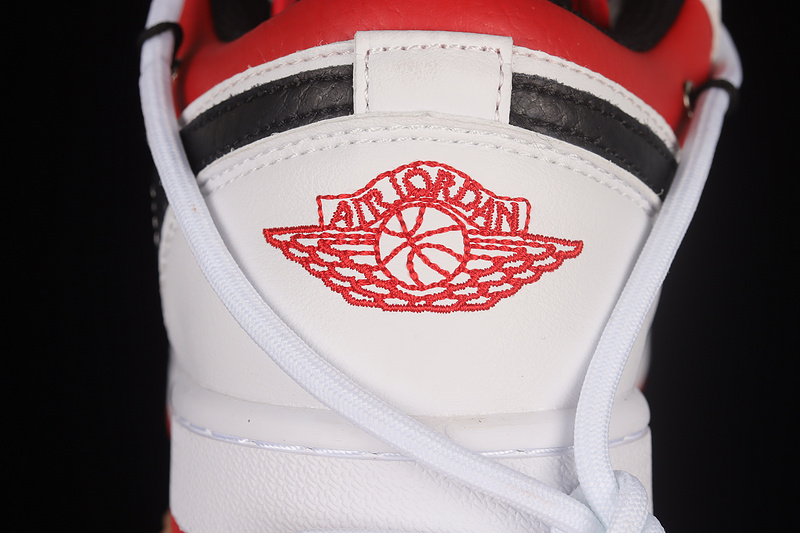 Air Jordan 1 Low White/University Red/Black 25