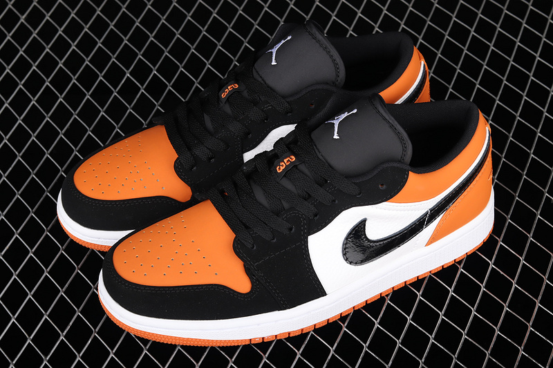 Air Jordan 1 Low Shattered Backboard Starfish/Black-Sail 31