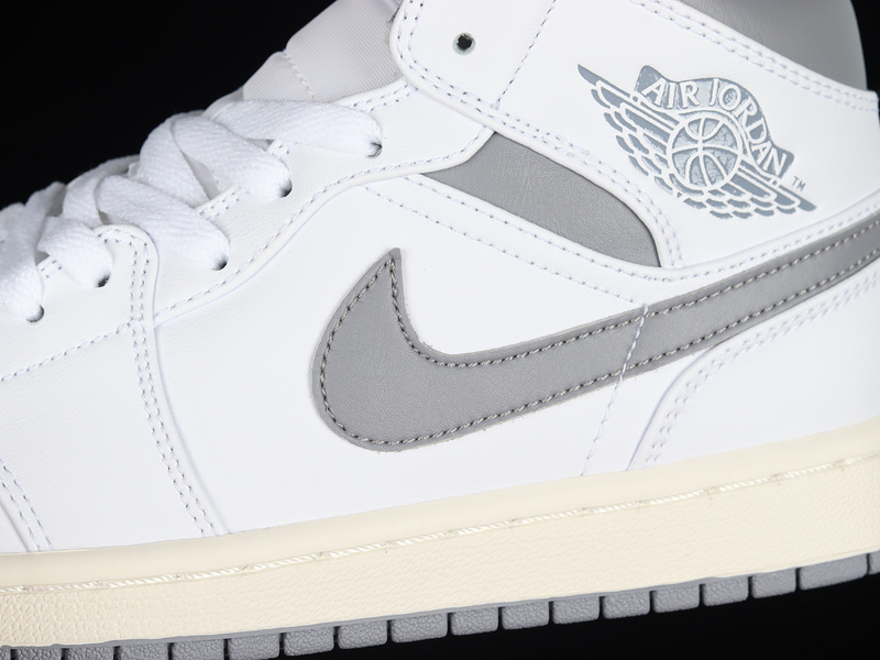 Air Jordan 1 Mid Vintage Grey/White/Stealth 23