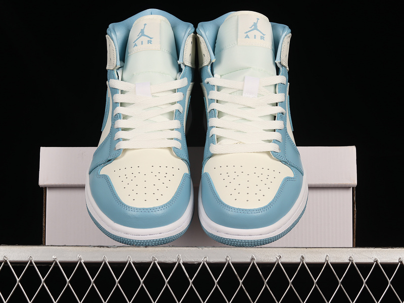 Air Jordan 1 Mid Sail/Sail/Worn Blue 21