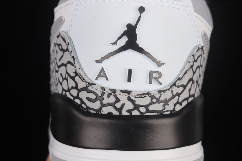 Air Jordan Legacy Black/White/Grey 29