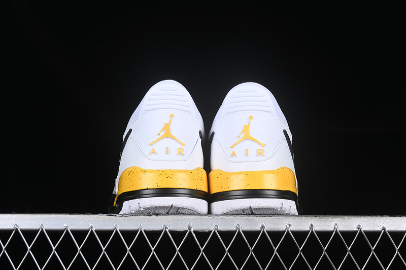 Air Jordan Legacy Aj312 Low White/Black/Yellow 25