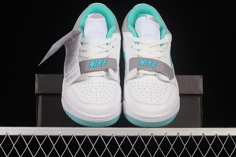 Air Jordan Legacy 312 Low White/White/Turquoise 5