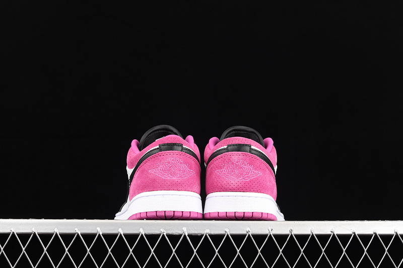 Air Jordan 1 Low Se Fuchsia Black/Fuschia/White 23