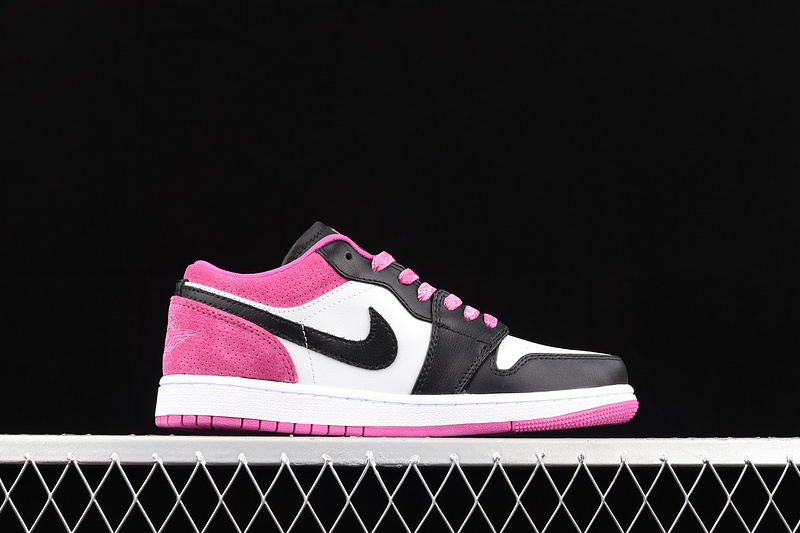 Air Jordan 1 Low Se Fuchsia Black/Fuschia/White 31