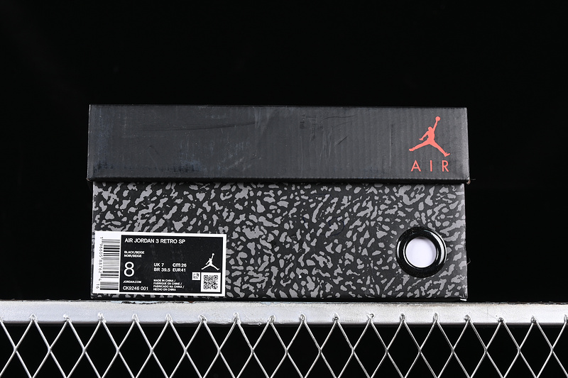 Air Jordan 3 Retro Off Noir White/Black/Grey 9