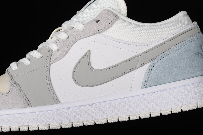 Air Jordan 1 Low Paris White/Sky Grey/Football Grey 3