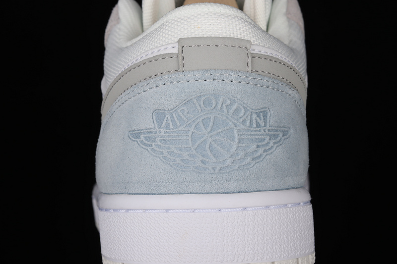 Air Jordan 1 Low Paris White/Sky Grey/Football Grey 7