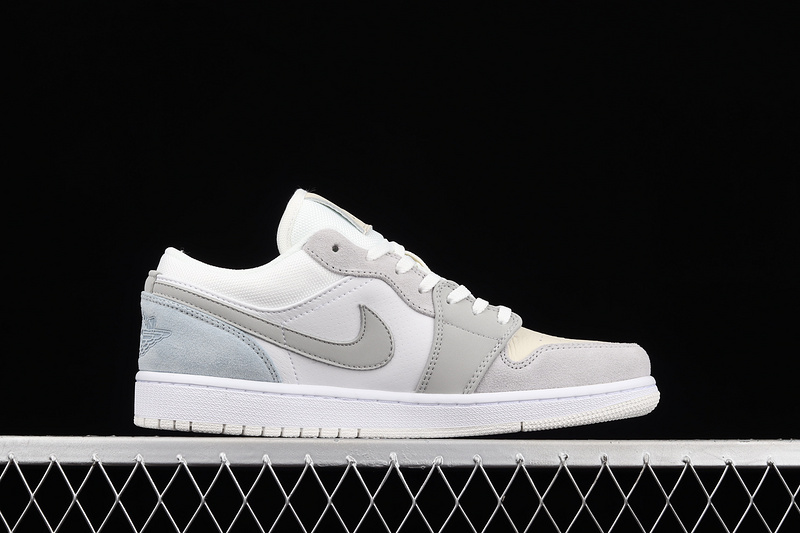 Air Jordan 1 Low Paris White/Sky Grey/Football Grey 27