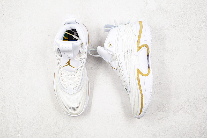 Air Jordan 36 White/White/Metallic Gold 3