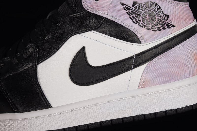 Air Jordan 1 Mid Se Gs Zen Master Black/White/Amethyst Wave/Bleached Coral 17