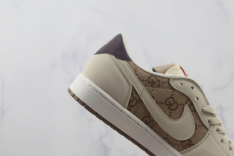 Fragment Travis Scott Air Jordan 1 Low Gucci Beige/Green/Brown 17