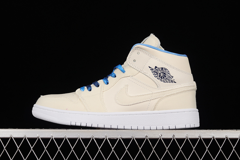 Air Jordan 1 Mid Se Sanddrift Summit White/Midnight Navy 17