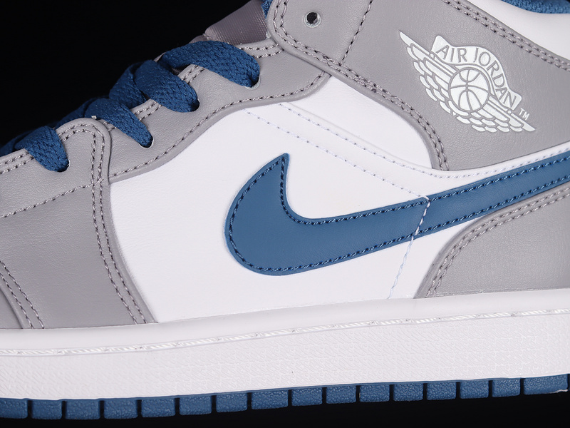 Air Jordan 1 Mid Gs Cement Grey/White/True Blue 7