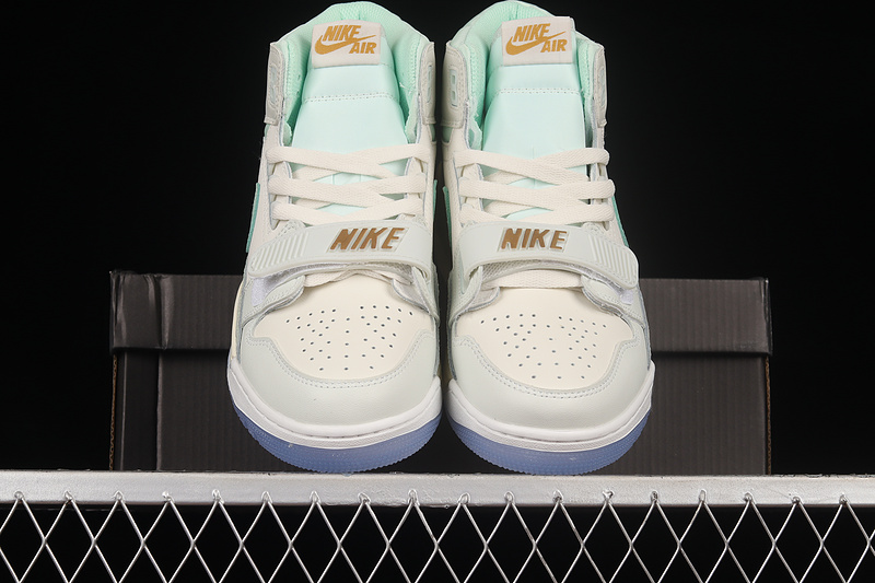 Air Jordan Legacy 312 White/Gold/Mint Green 3