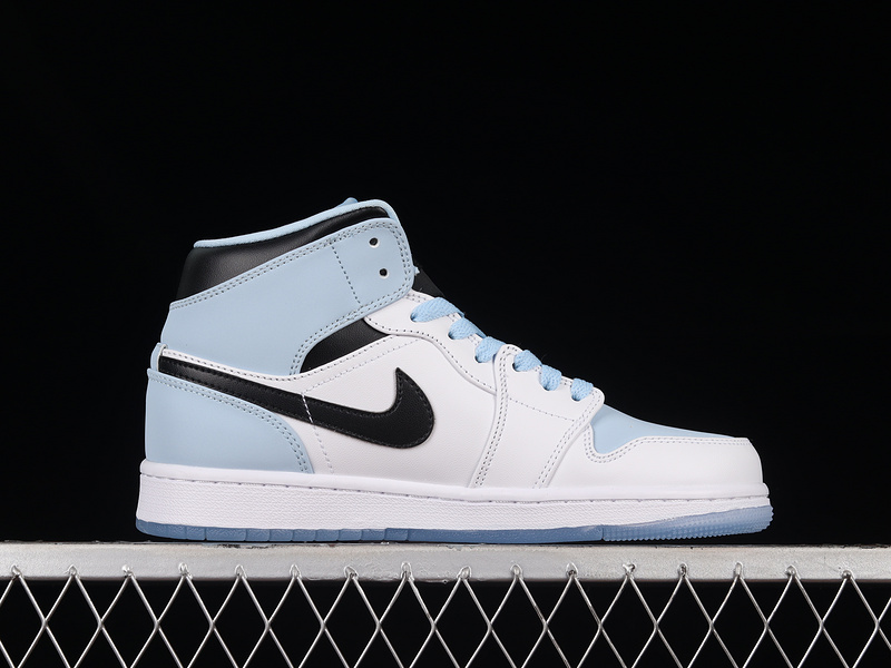 Air Jordan 1 Mid Se White/Ice Blue/Black 17