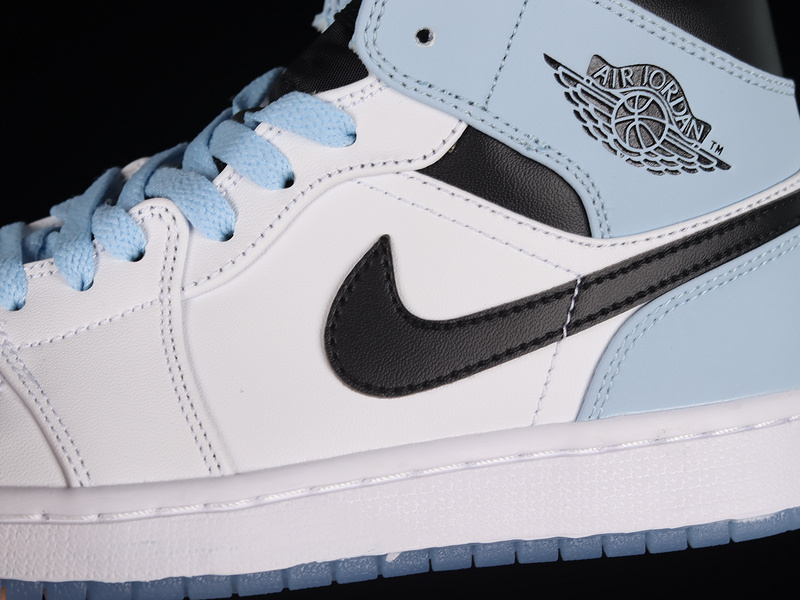 Air Jordan 1 Mid Se White/Ice Blue/Black 25