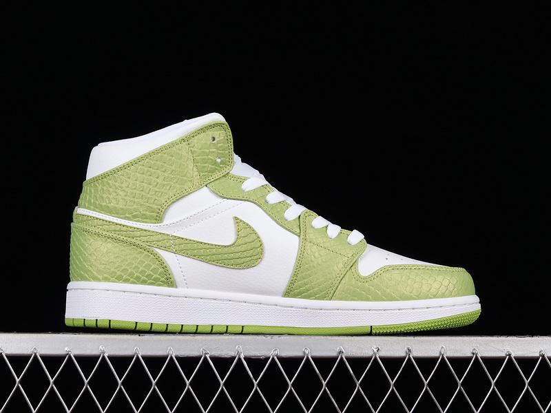 Air Jordan 1 Mid Green Python White/White/Vivid Green 17