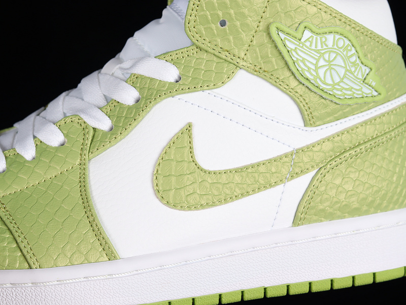 Air Jordan 1 Mid Green Python White/White/Vivid Green 21