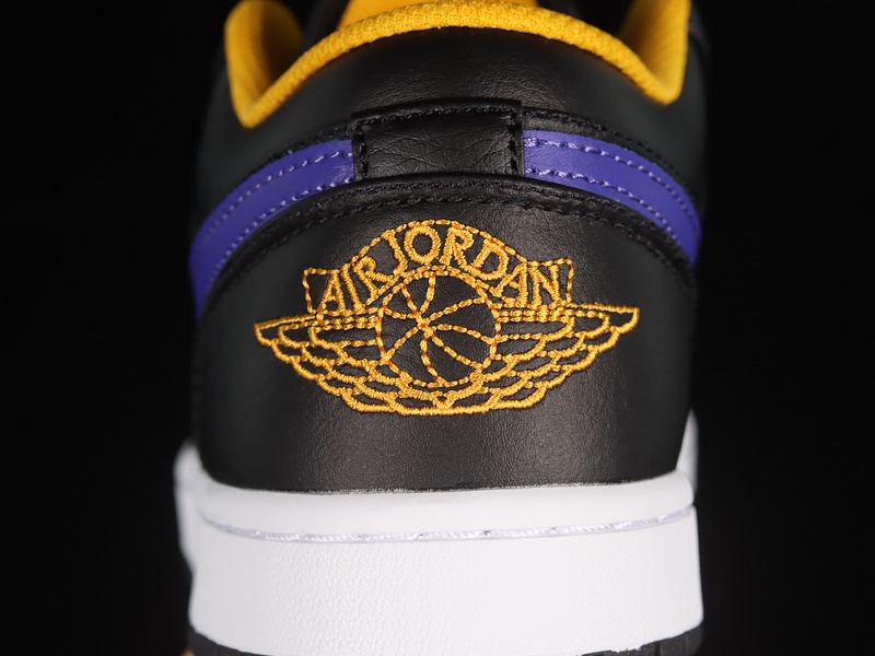 Air Jordan 1 Low Black/Dark Concord/Taxi 7