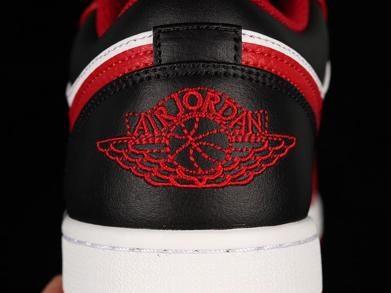 Air Jordan 1 Low Reverse Black Toe White/Black/Gym Red 29