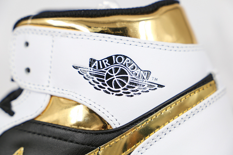 Air Jordan 1 Mid White/Black/Gold 21