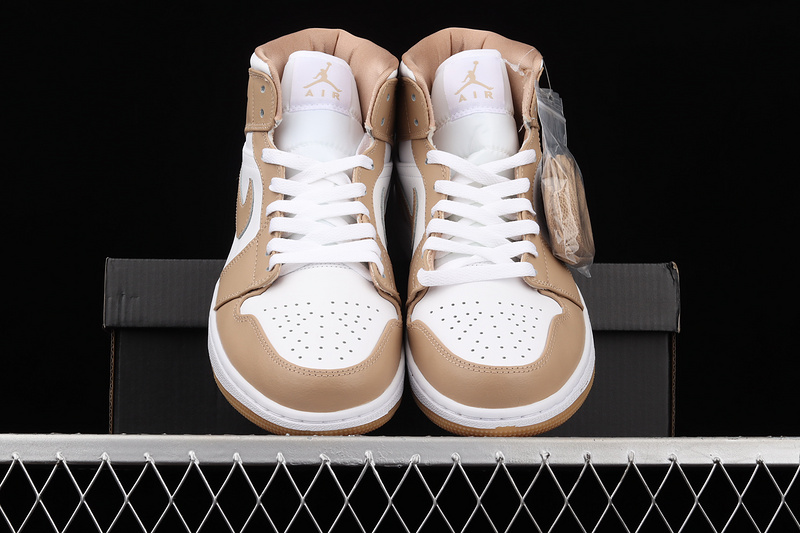 Air Jordan 1 Mid Tan/White/Gum 23