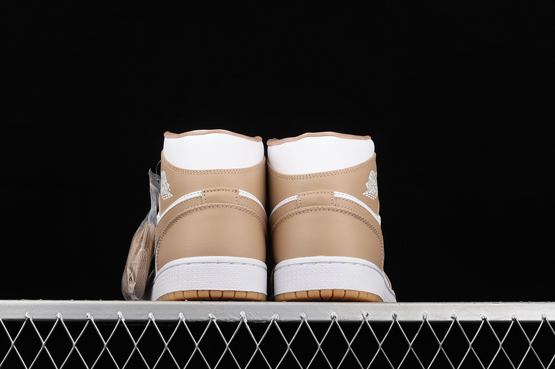 Air Jordan 1 Mid Tan/White/Gum 29