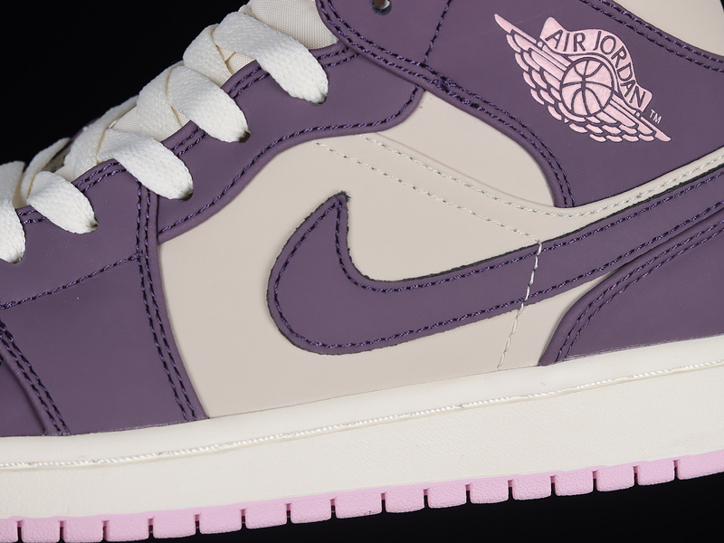 Air Jordan 1 Retro Mid Gs Pro Purple/Desert Sand 3