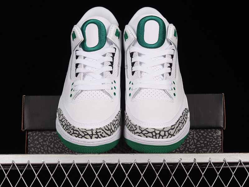 Air Jordan 3 Retro Oregon Pit Crew White/Black/Green 3