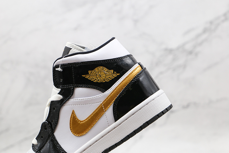 Air Jordan 1 Mid Patent Black/White-Metallic Gold 29