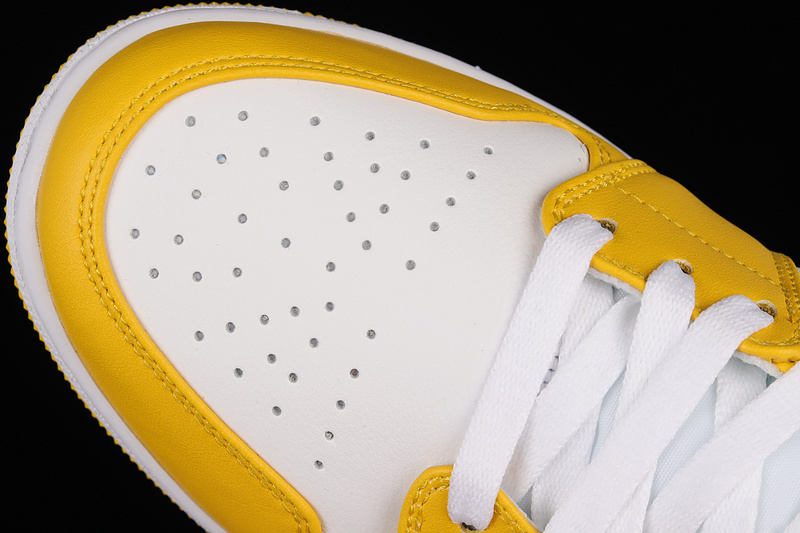 Air Jordan 1 Mid Pollen White/University Gold/White 3