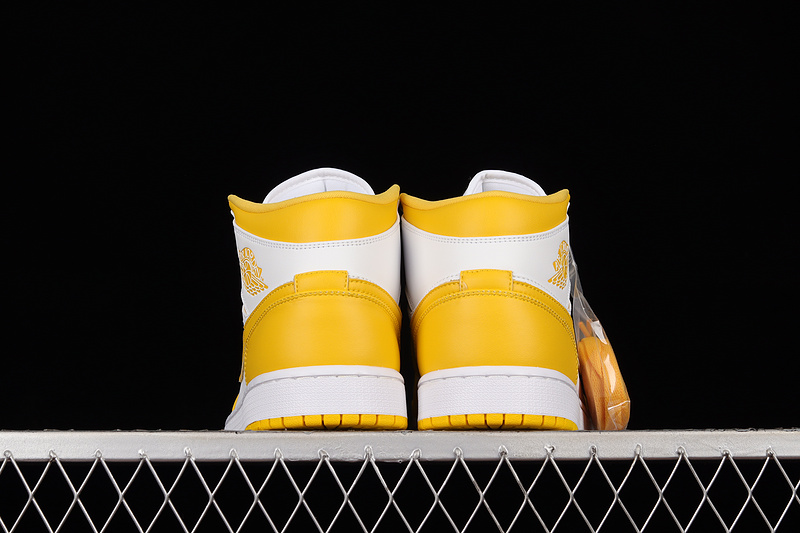 Air Jordan 1 Mid Pollen White/University Gold/White 9