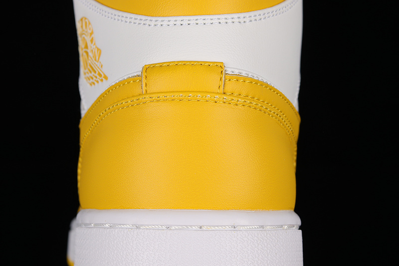 Air Jordan 1 Mid Pollen White/University Gold/White 11