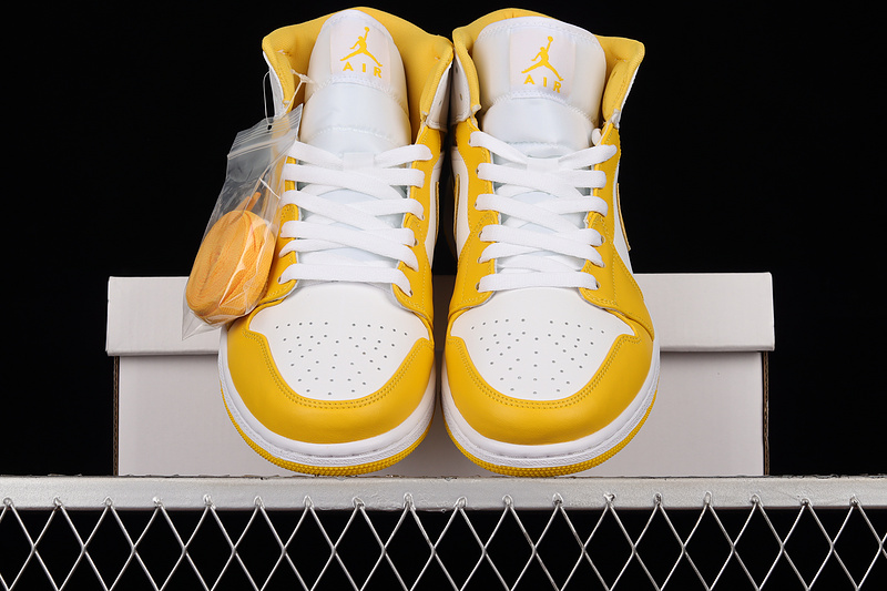 Air Jordan 1 Mid Pollen White/University Gold/White 15