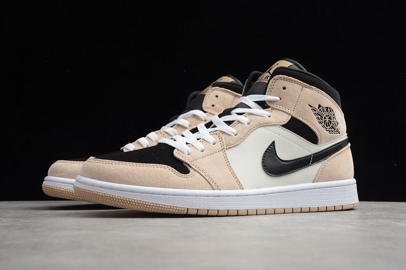 Air Jordan 1 Mid Se Milk Tea Barely Orange/Black/White 31