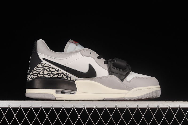 Air Jordan Legacy 312 Low Summit White/Fire Red-Tech Grey-Black 13