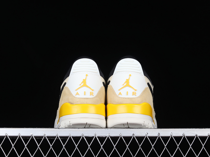 Air Jordan Legacy 312 Low Pale Vanilla/Amarillo-Sail 9