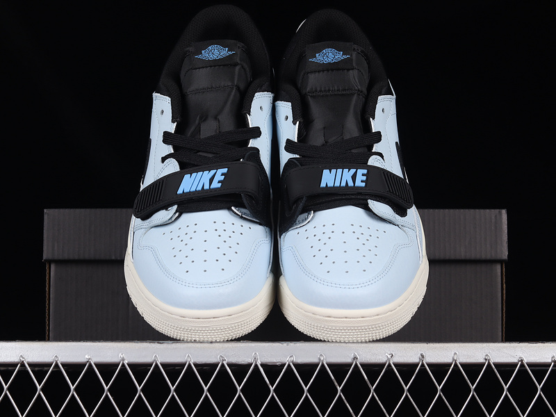 Air Jordan Legacy 312 Low Pale Blue/Black/Sail/University Blue 29