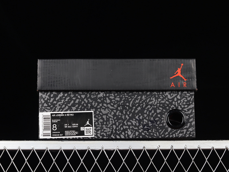 Air Jordan 3 Retro Black/Fire Red-Metallic Gold-Cement Grey 23