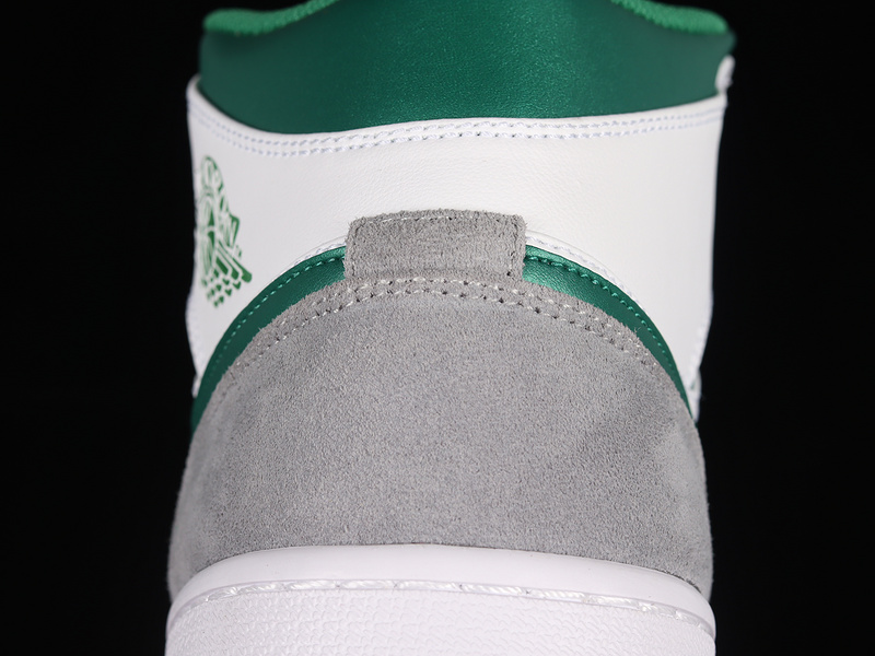 Air Jordan 1 Mid Se White/Light Smoke Grey/Pine Green 7