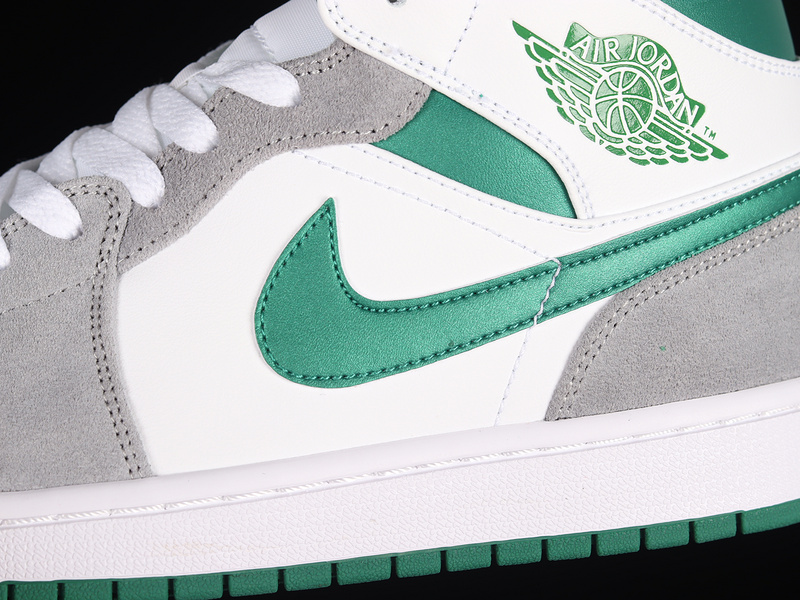 Air Jordan 1 Mid Se White/Light Smoke Grey/Pine Green 11